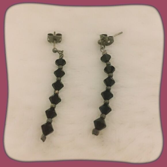 Simple Black and Silver Beaded Earrings - Picture 1 of 2